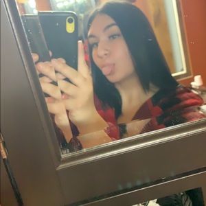 Meet your Posher, Jules